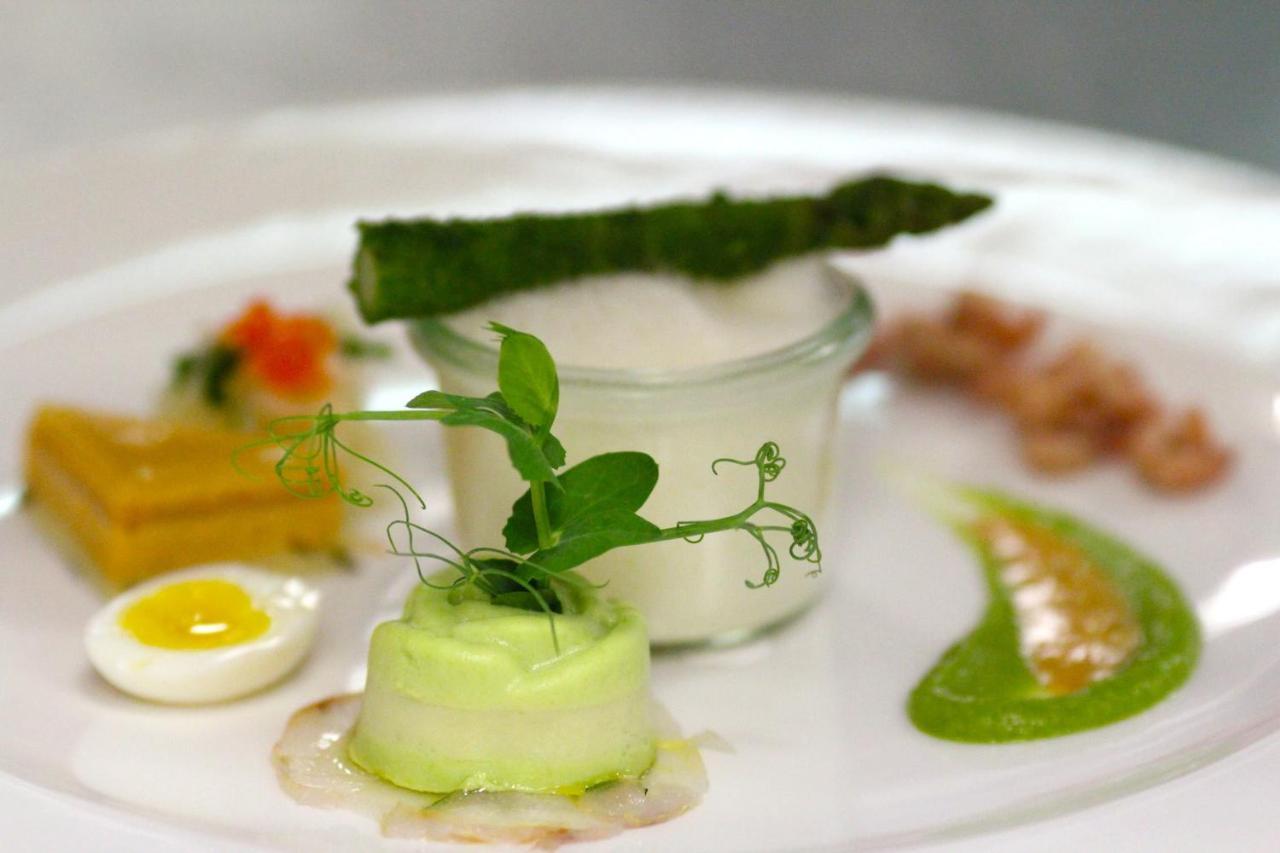 Seetelhotel Ahlbecker Hof Heringsdorf  Exterior photo A green asparagus dish